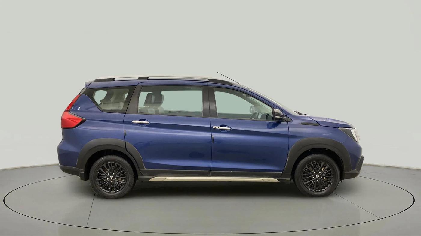 2019 Maruti XL6 ALPHA MT, Petrol, Manual, 61,938 km, Right Side View