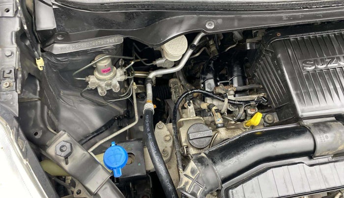 2014 Maruti Ritz VXI, Petrol, Manual, 53,548 km, Engine View - Right