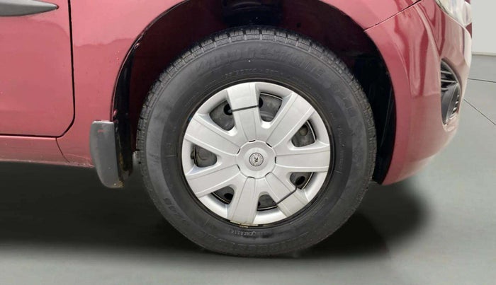 2014 Maruti Ritz VXI, Petrol, Manual, 36,307 km, Right Front Wheel
