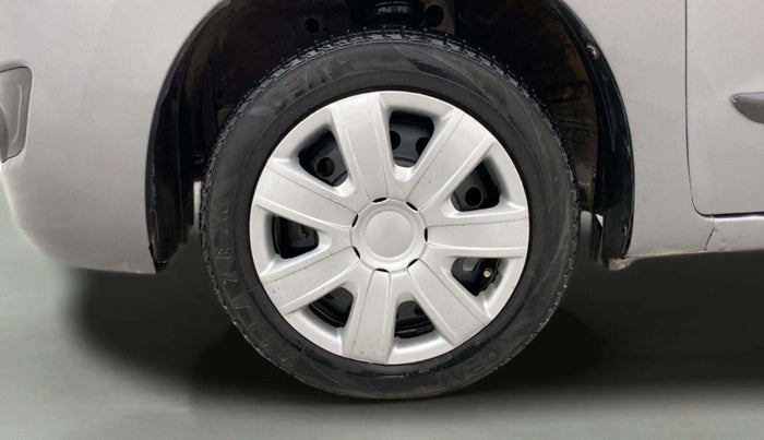 2015 Maruti Wagon R 1.0 VXI, Petrol, Manual, 56,466 km, Left Front Wheel