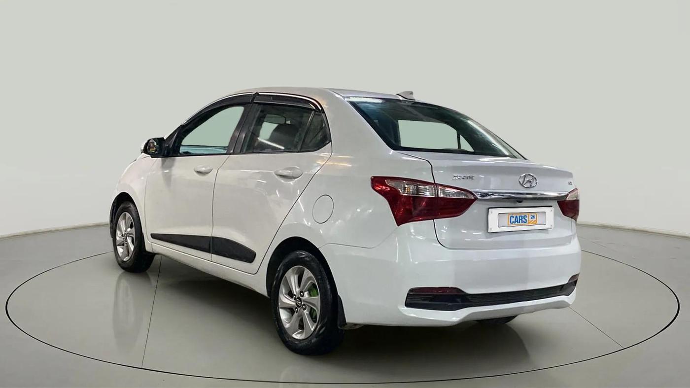 2017 Hyundai Xcent SX 1.2, Petrol, Manual, 80,459 km, Left Back Diagonal