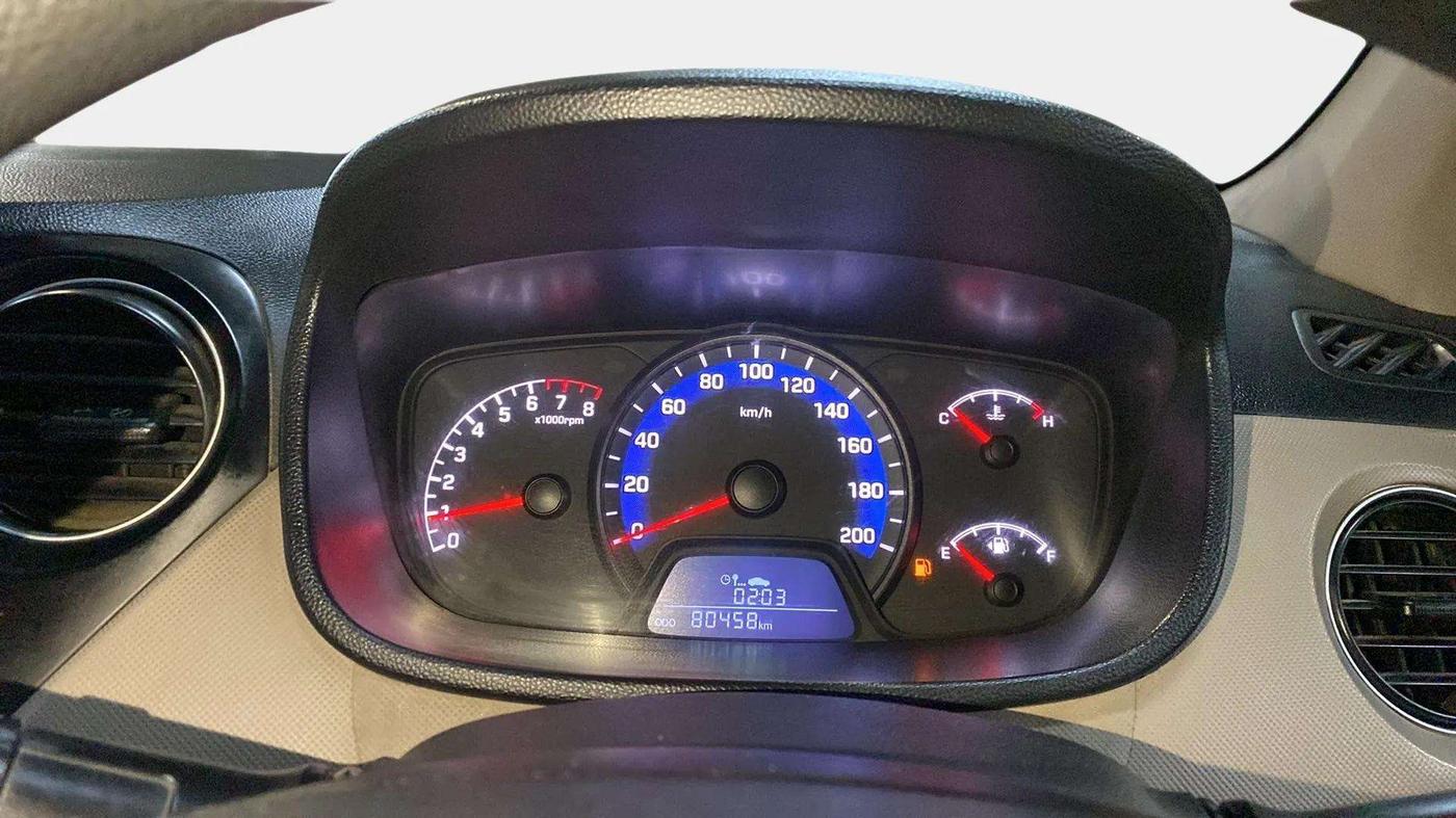 2017 Hyundai Xcent SX 1.2, Petrol, Manual, 80,459 km, Odometer Image