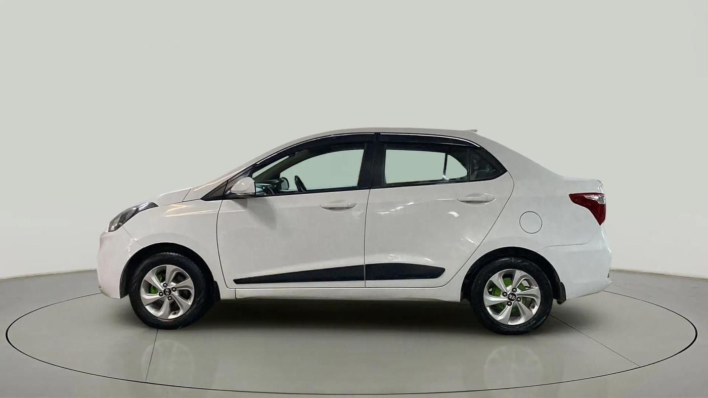 2017 Hyundai Xcent SX 1.2, Petrol, Manual, 80,459 km, Left Side