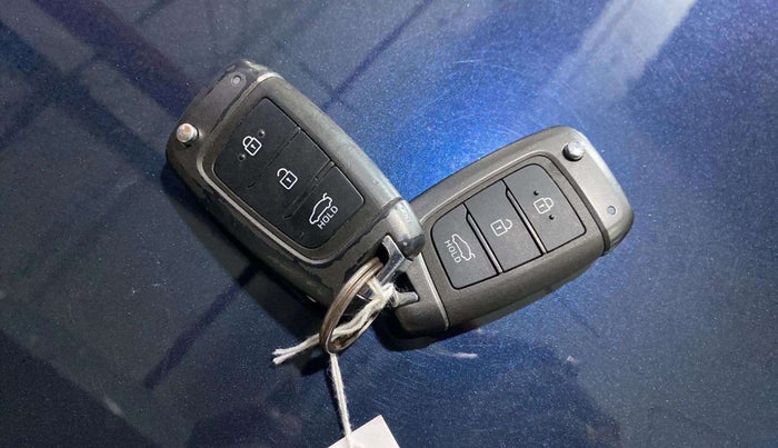 2021 Hyundai Verna S PLUS 1.5 VTVT, Petrol, Manual, 27,408 km, Key Close Up