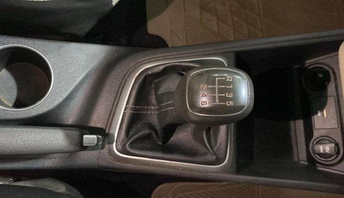 2021 Hyundai Verna S PLUS 1.5 VTVT, Petrol, Manual, 27,408 km, Gear Lever