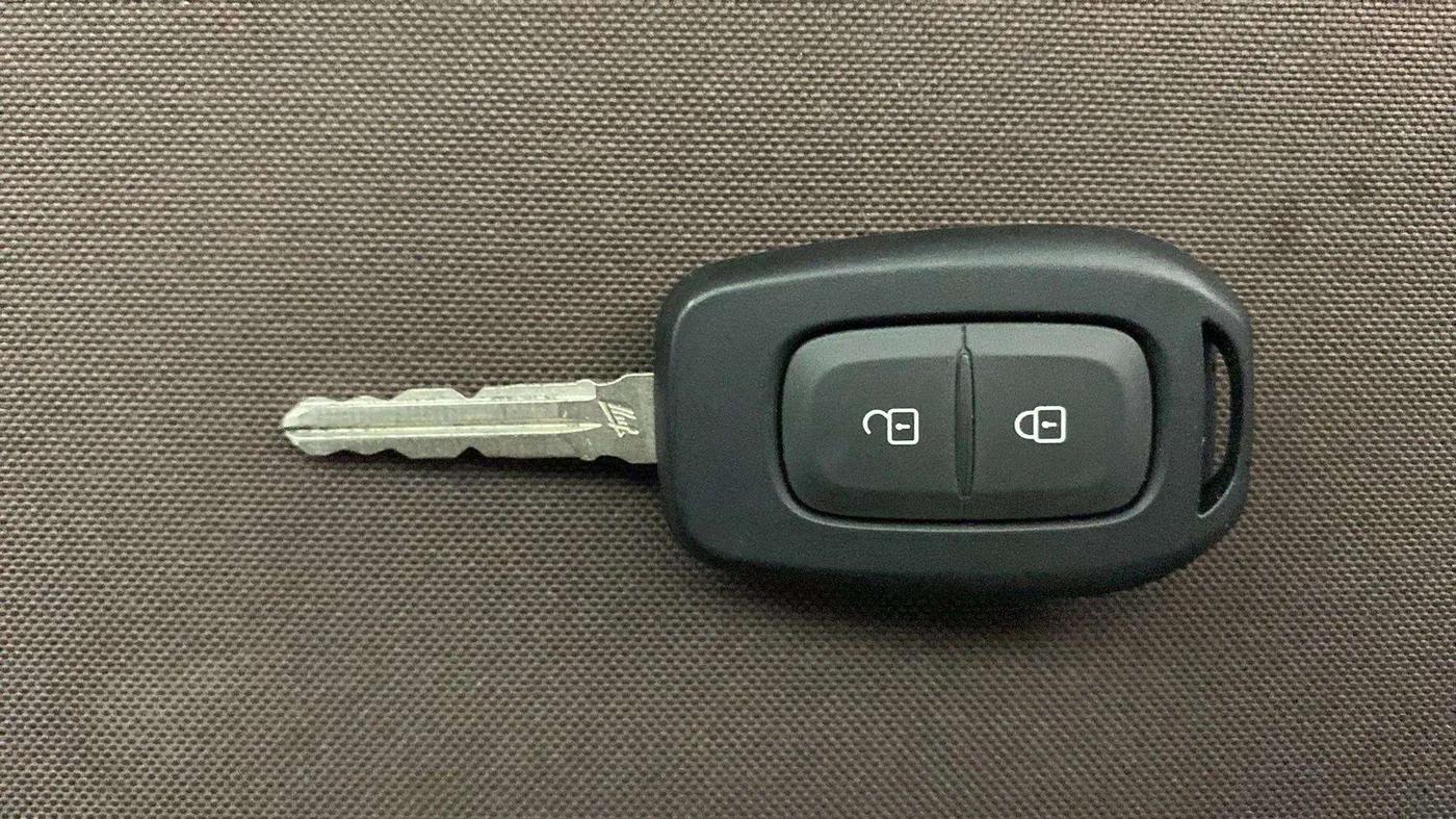 2021 Renault Duster RXZ 1.5 PETROL MT, Petrol, Manual, 22,969 km, Key Close Up
