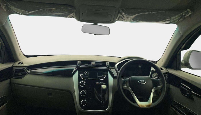 2017 Mahindra Kuv100 K6 PLUS 6 STR, Petrol, Manual, 89,108 km, Dashboard