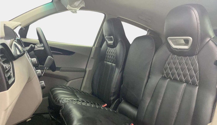 2017 Mahindra Kuv100 K6 PLUS 6 STR, Petrol, Manual, 89,108 km, Right Side Front Door Cabin