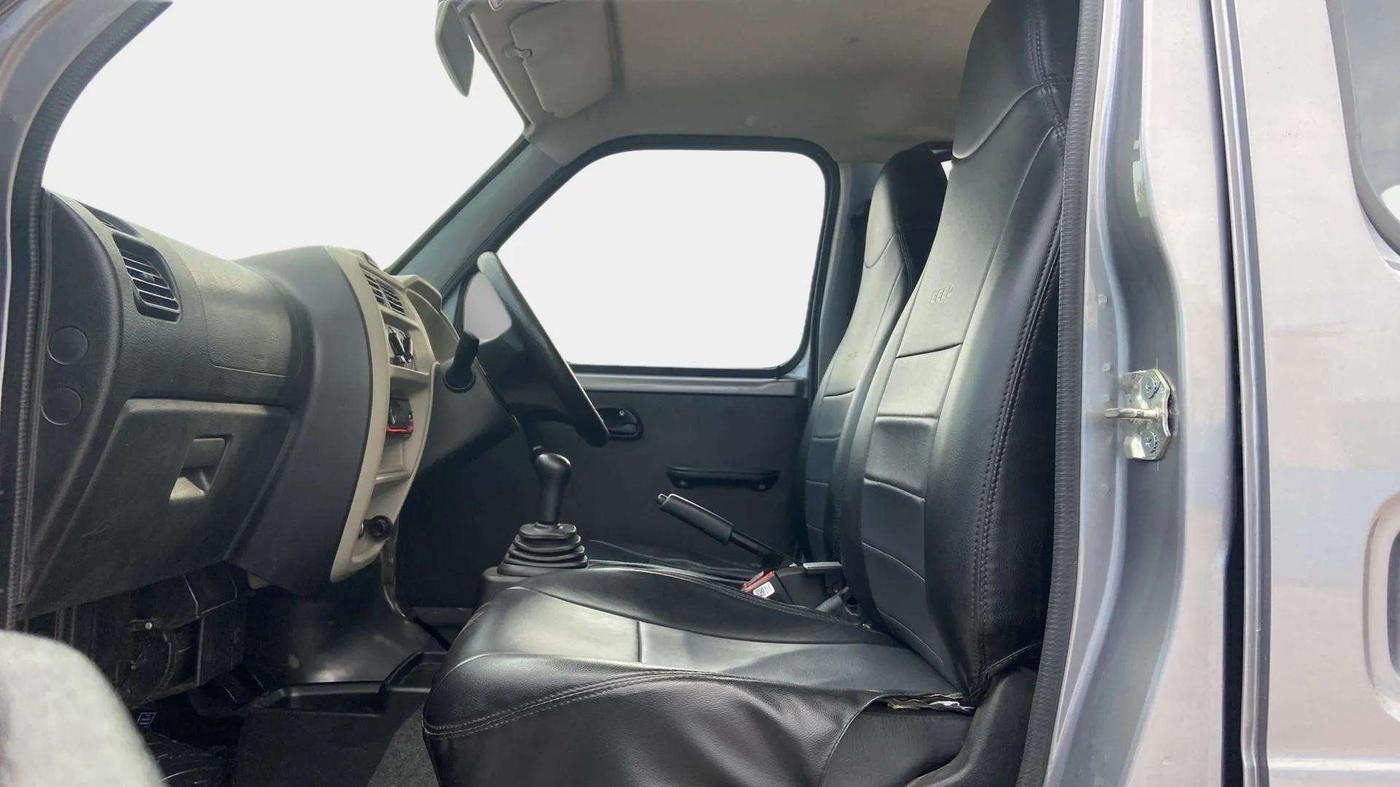 2023 Maruti Eeco 5 STR AC, Petrol, Manual, 24,213 km, Right Side Front Door Cabin