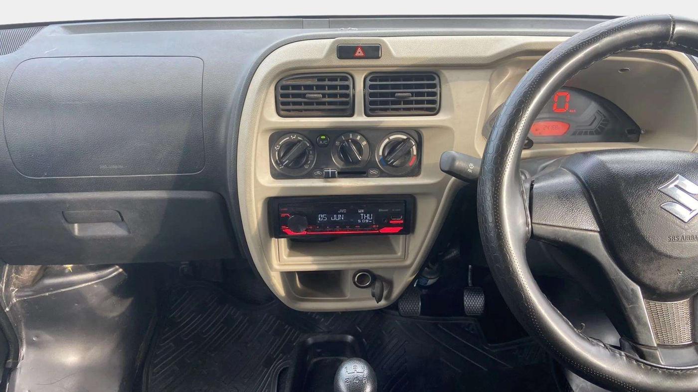 2023 Maruti Eeco 5 STR AC, Petrol, Manual, 24,213 km, Air Conditioner