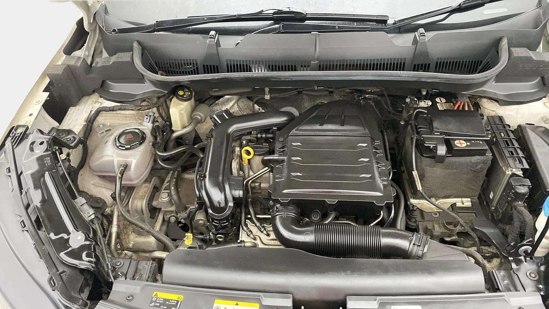 Engine-Right-Aligned--11