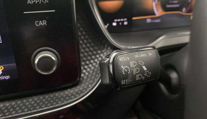 2023 Skoda KUSHAQ STYLE 1.0L TSI MT, Petrol, Manual, 37,821 km, Adaptive Cruise Control