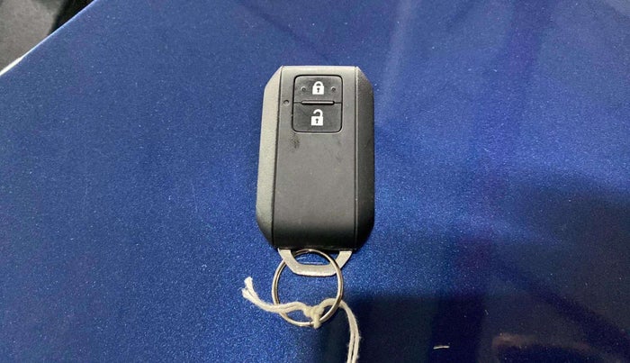 2021 Maruti Baleno ALPHA PETROL 1.2, Petrol, Manual, 6,977 km, Key Close Up