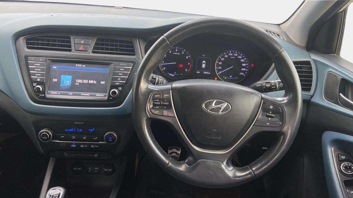 2016 Hyundai i20 Active 1.2 SX, Petrol, Manual, 59,345 km, Steering Wheel Close Up