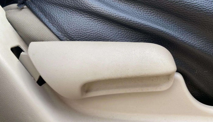 2020 Maruti Celerio ZXI, Petrol, Manual, 36,622 km, Driver Side Adjustment Panel