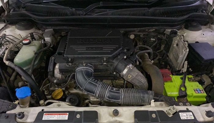 2017 Maruti Vitara Brezza VDI, Diesel, Manual, 72,327 km, Front Windshield