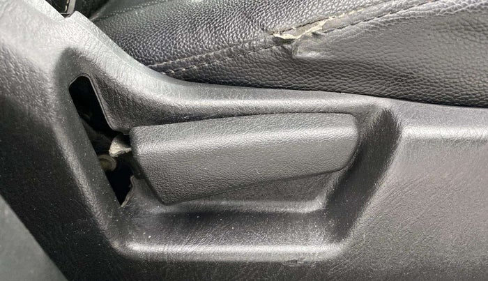 2021 Maruti Alto LXI, Petrol, Manual, 33,234 km, Driver Side Adjustment Panel