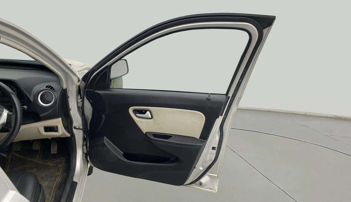 2021 Maruti Alto LXI, Petrol, Manual, 33,234 km, RHS Front Door