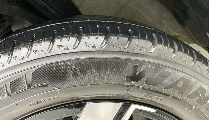 2021 Renault Kiger RXZ TURBO MT, Petrol, Manual, 20,132 km, Left Front Tyre Tread