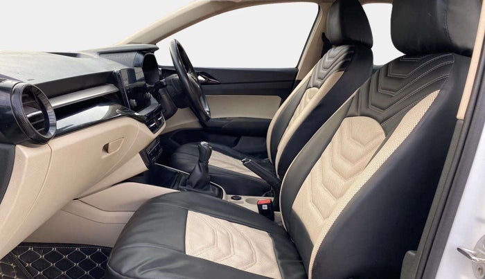 2023 Skoda SLAVIA AMBITION 1.0L TSI MT, Petrol, Manual, 34,893 km, Right Side Front Door Cabin