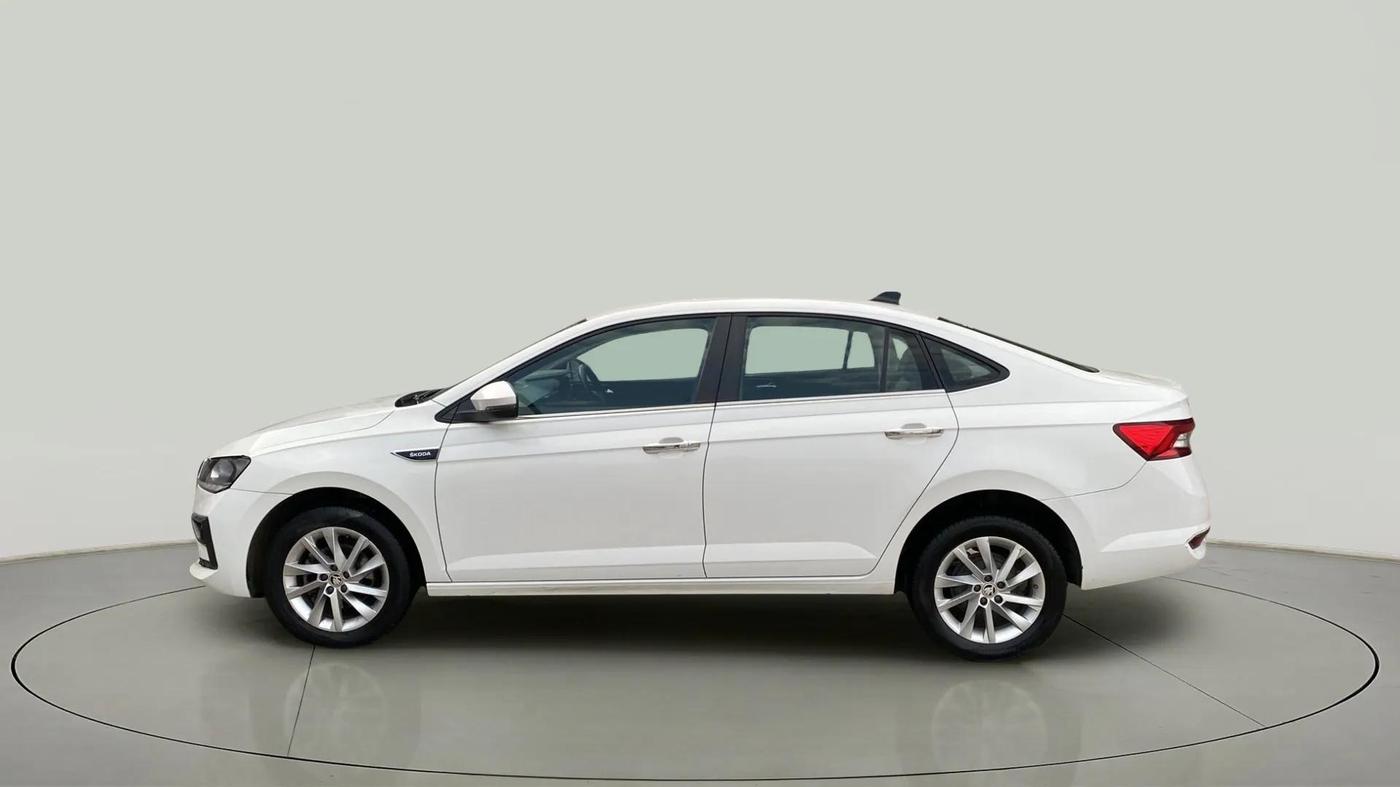 2023 Skoda SLAVIA AMBITION 1.0L TSI MT, Petrol, Manual, 34,893 km, Left Side