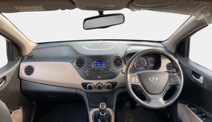 2016 Hyundai Xcent SX 1.2, Petrol, Manual, 79,486 km, Dashboard