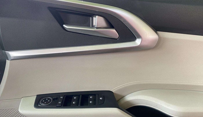 2023 KIA CARENS PRESTIGE 1.5 PETROL 7 STR, Petrol, Manual, 14,599 km, Driver Side Door Panels Control