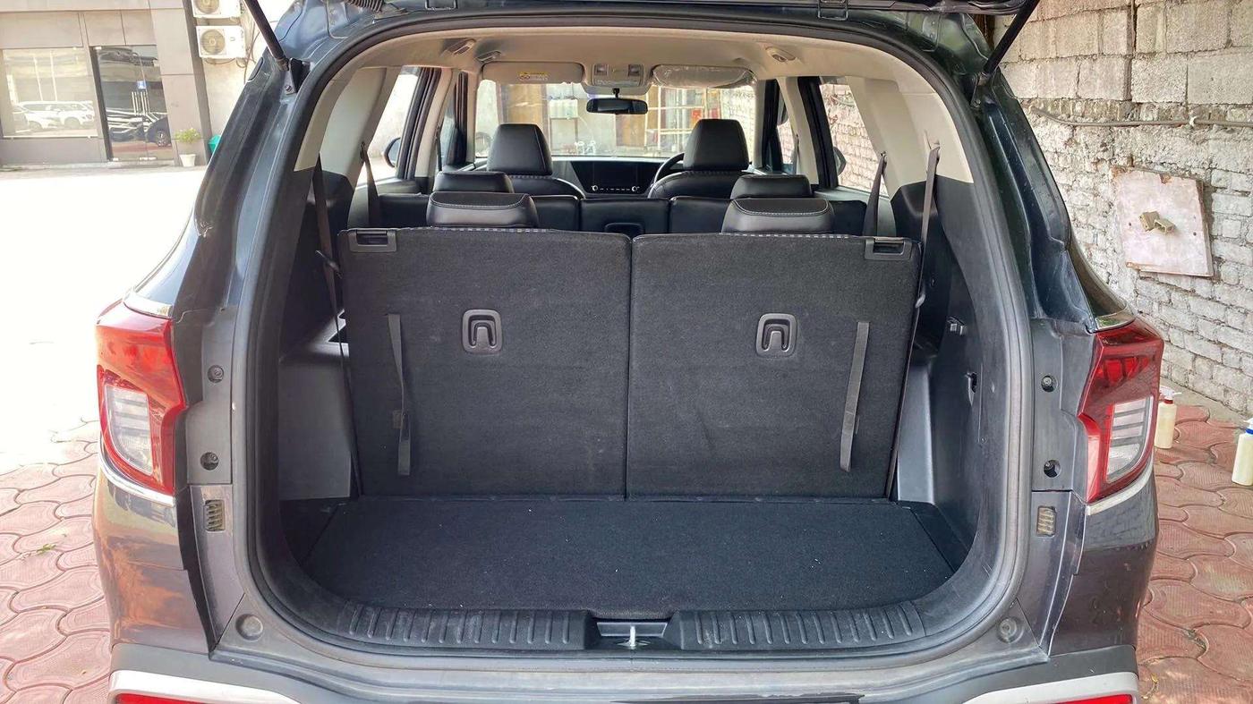 2023 KIA CARENS PRESTIGE 1.5 PETROL 7 STR, Petrol, Manual, 14,599 km, Boot Inside