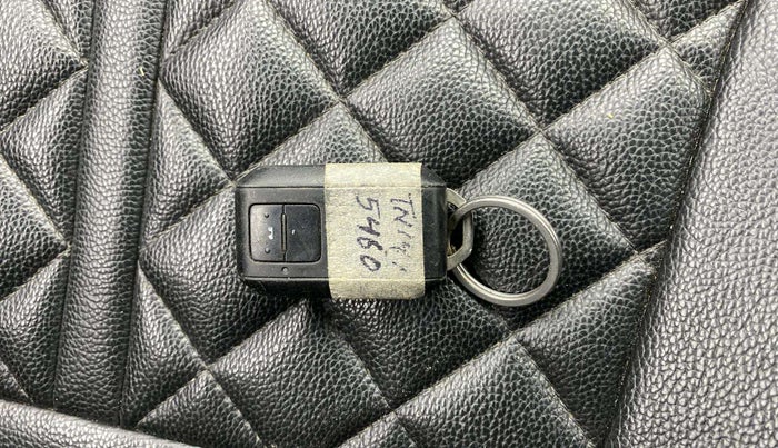 2021 Maruti Baleno ZETA PETROL 1.2, Petrol, Manual, 81,342 km, Key Close Up