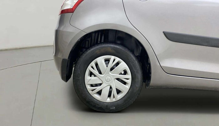 2017 Maruti Swift VXI, Petrol, Manual, 31,772 km, Right Rear Wheel