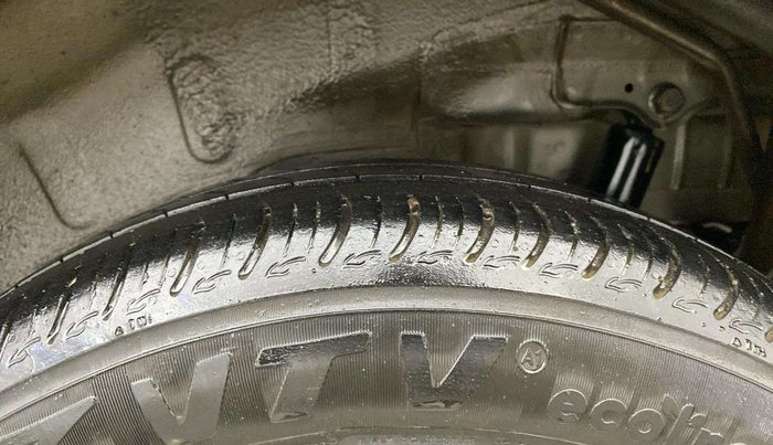 2015 Maruti Wagon R 1.0 VXI, Petrol, Manual, 64,066 km, Left Rear Tyre Tread