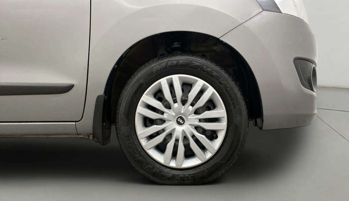 2015 Maruti Wagon R 1.0 VXI, Petrol, Manual, 64,066 km, Right Front Wheel