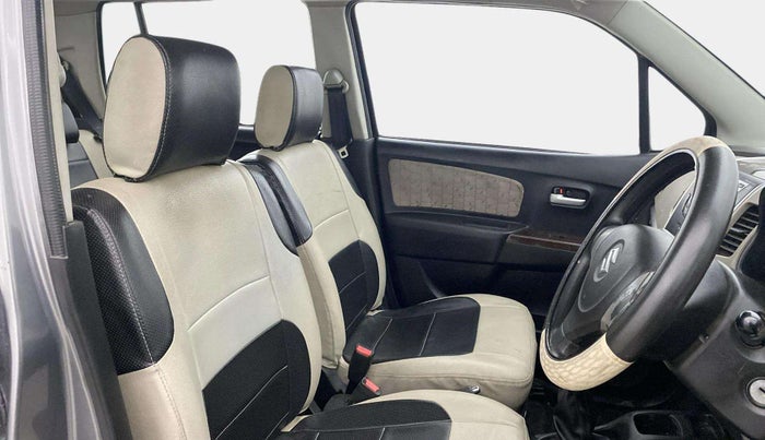 2015 Maruti Wagon R 1.0 VXI, Petrol, Manual, 64,066 km, Right Side Front Door Cabin