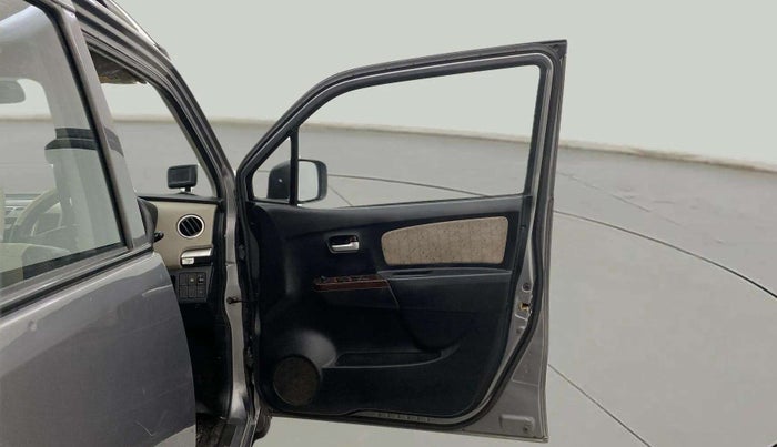 2015 Maruti Wagon R 1.0 VXI, Petrol, Manual, 64,066 km, RHS Front Door