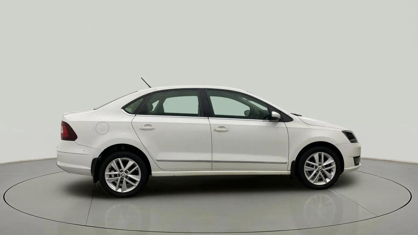 2021 Skoda Rapid STYLE TSI, Petrol, Manual, 24,206 km, Right Side View