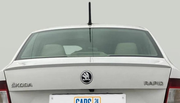 2021 Skoda Rapid STYLE TSI, Petrol, Manual, 24,079 km, Rear Windshield