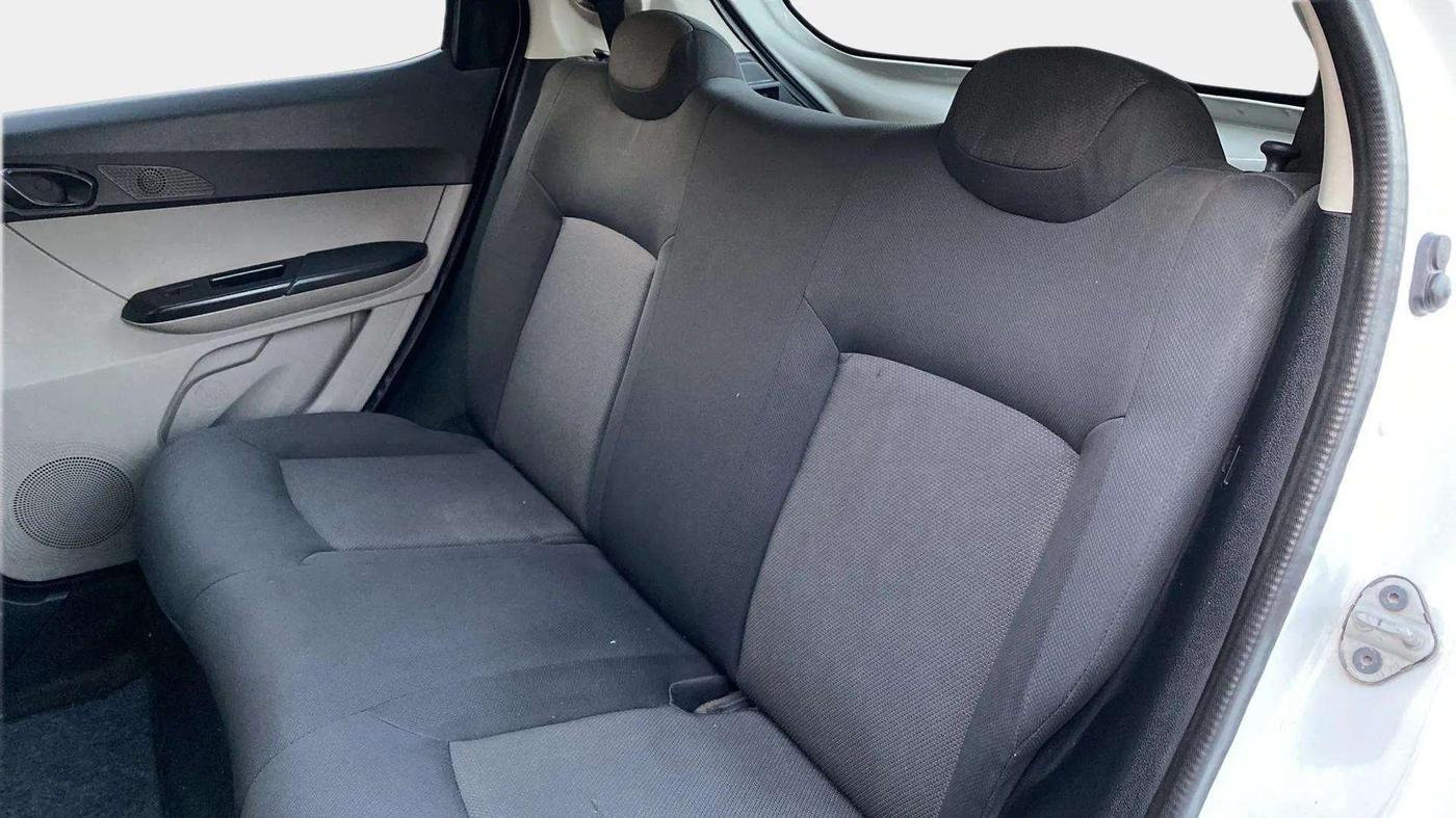2019 Tata Tiago XT PETROL, Petrol, Manual, 60,905 km, Right Side Rear Door Cabin