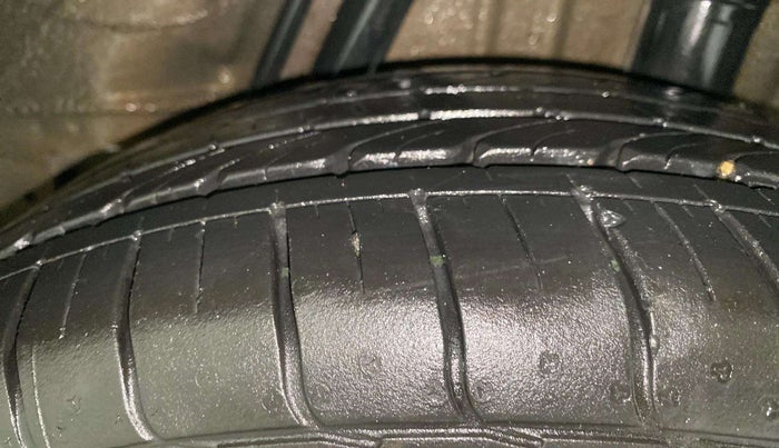 2017 Honda WR-V 1.2L I-VTEC S MT, Petrol, Manual, 34,665 km, Left Rear Tyre Tread
