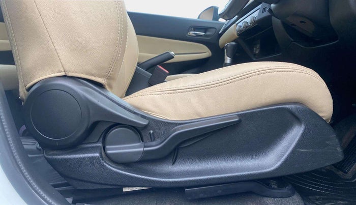 2021 Honda City 1.5L I-VTEC VX CVT, Petrol, Automatic, 44,156 km, Driver Side Adjustment Panel
