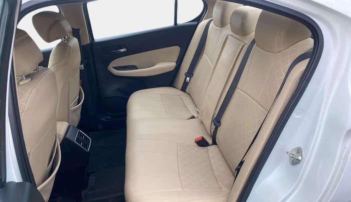2021 Honda City 1.5L I-VTEC VX CVT, Petrol, Automatic, 44,156 km, Right Side Rear Door Cabin