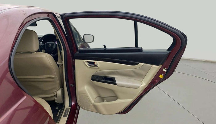 2015 Maruti Ciaz ZXI, Petrol, Manual, 91,410 km, RHS Rear Door