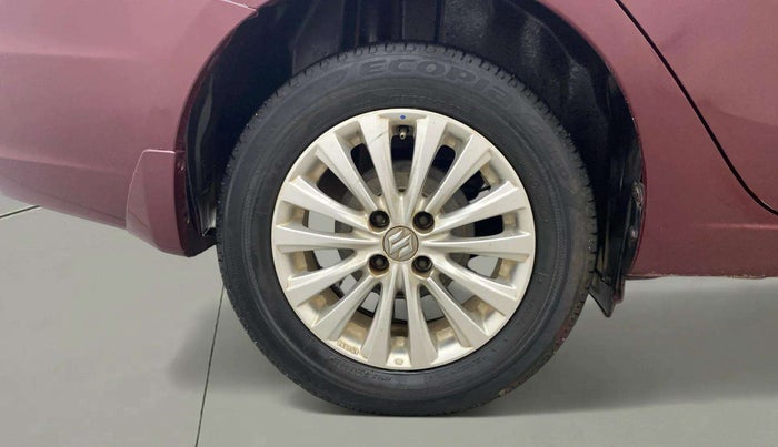 2015 Maruti Ciaz ZXI, Petrol, Manual, 91,410 km, Right Rear Wheel