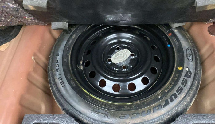 2015 Maruti Ciaz ZXI, Petrol, Manual, 91,410 km, Spare Tyre