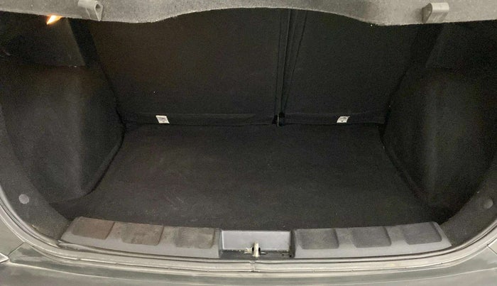 2021 Tata NEXON XZ PLUS (O) PETROL, Petrol, Manual, 32,686 km, Boot Inside