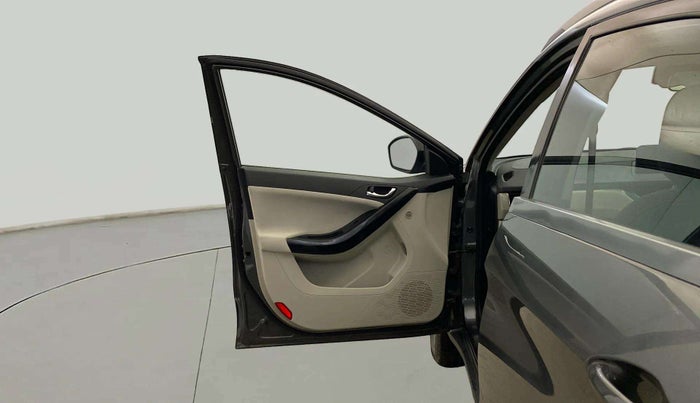 2021 Tata NEXON XZ PLUS (O) PETROL, Petrol, Manual, 32,686 km, LHS Front Door