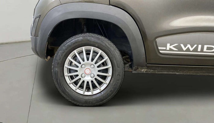 2019 Renault Kwid RXT 1.0 (O), Petrol, Manual, 24,056 km, Right Rear Wheel