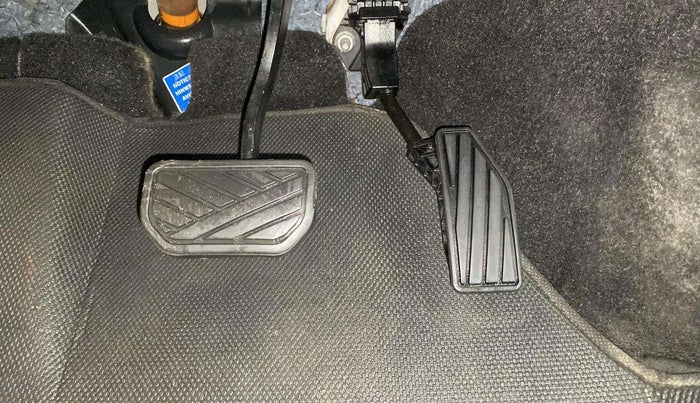 2018 Maruti Baleno ALPHA CVT PETROL 1.2, Petrol, Automatic, 28,610 km, Pedals