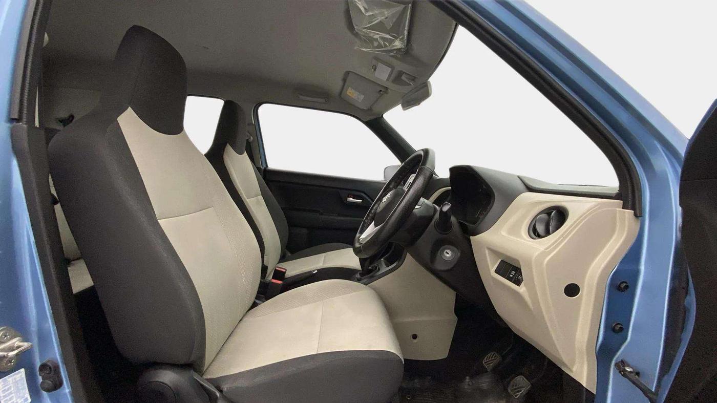2022 Maruti New Wagon-R VXI 1.0, Petrol, Manual, 54,797 km, Right Side Front Door Cabin