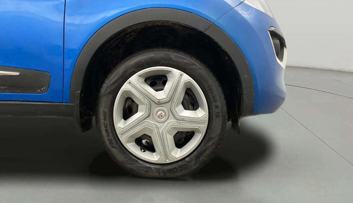 2018 Tata NEXON XM PETROL, Petrol, Manual, 85,570 km, Right Front Wheel