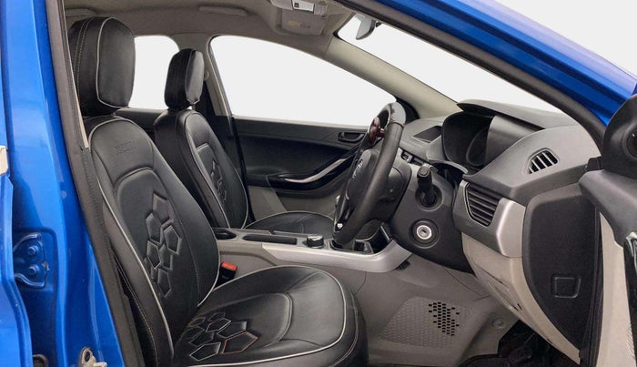 2018 Tata NEXON XM PETROL, Petrol, Manual, 85,570 km, Right Side Front Door Cabin